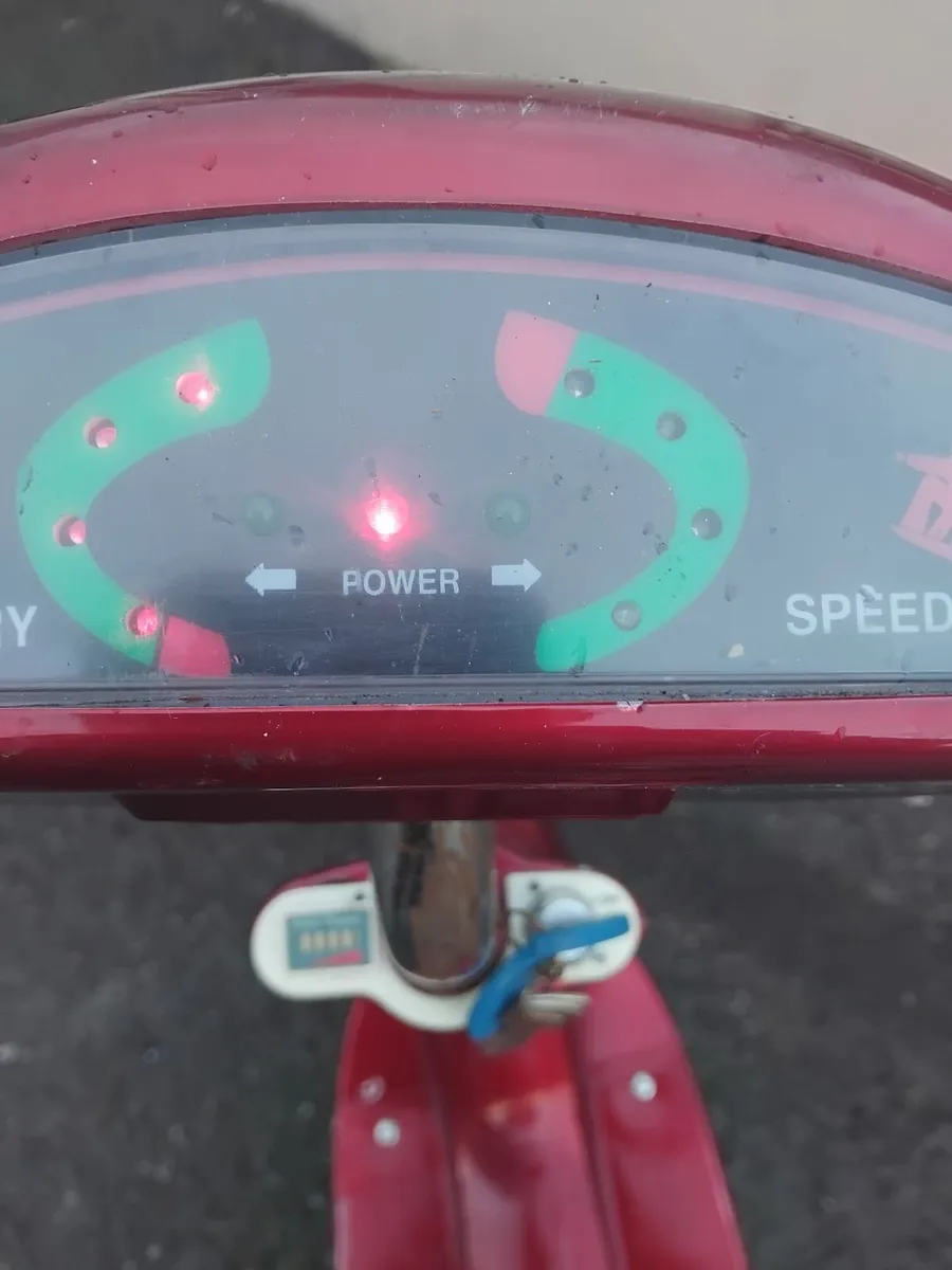 Electric bike read about add no offers 80e - Image 2