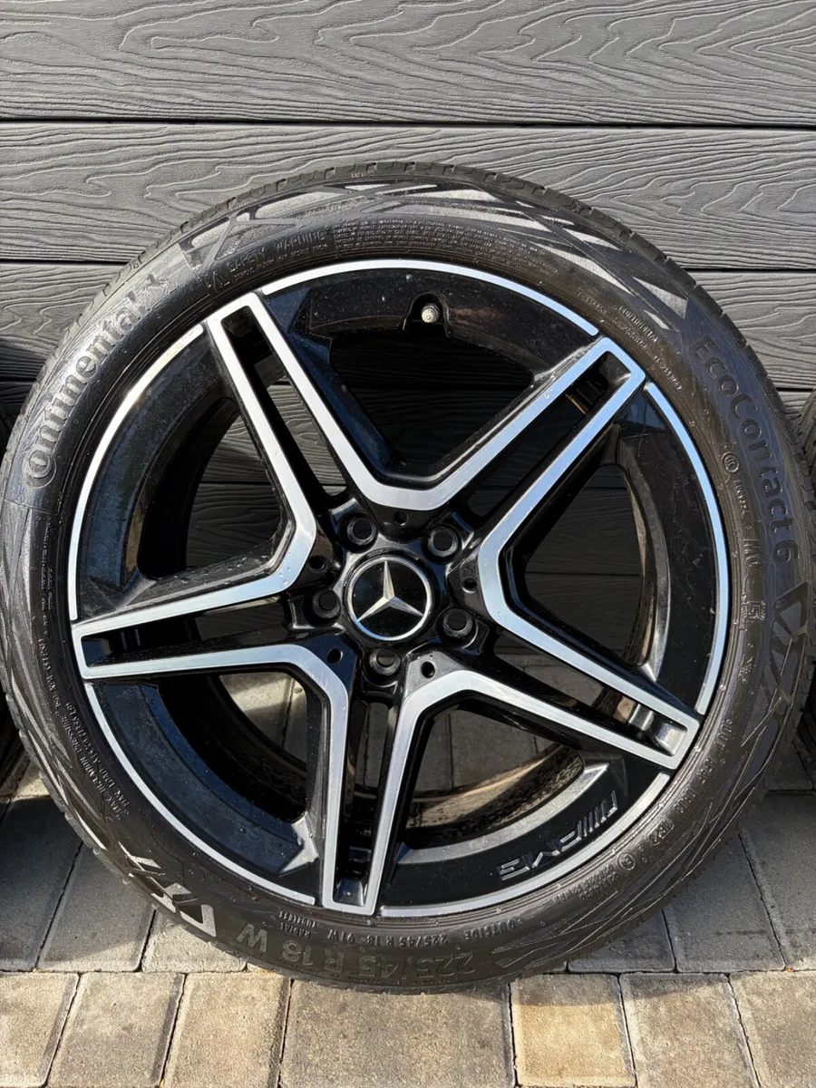 18” GENUINE MERCEDES AMG ALLOY WHEELS & TYRES - Image 4