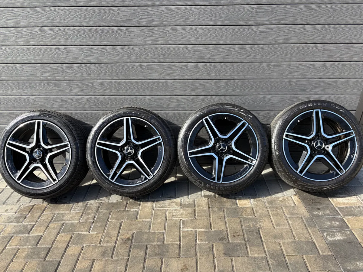 18” GENUINE MERCEDES AMG ALLOY WHEELS & TYRES - Image 2