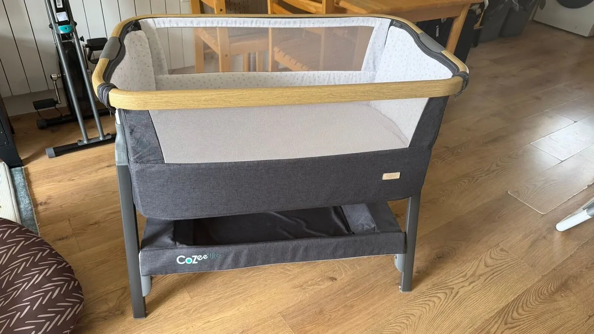 Bedside Crib / Tutti Bambini CoZee