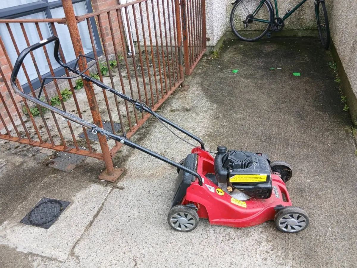 PETROL LAWNMOWER - Image 3