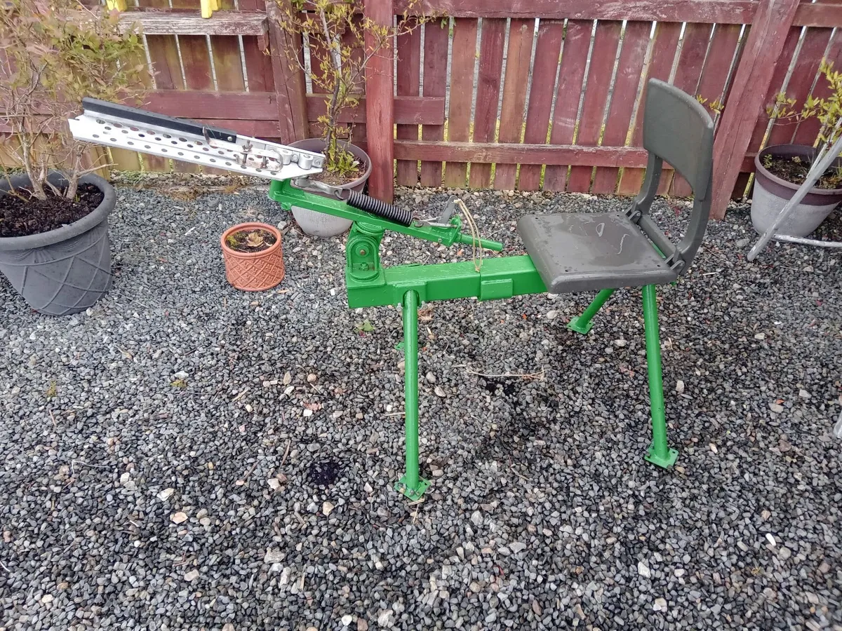 Clay Pigeon Trap - Image 1