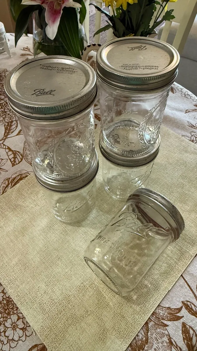 Glass jars (x6) - Ball