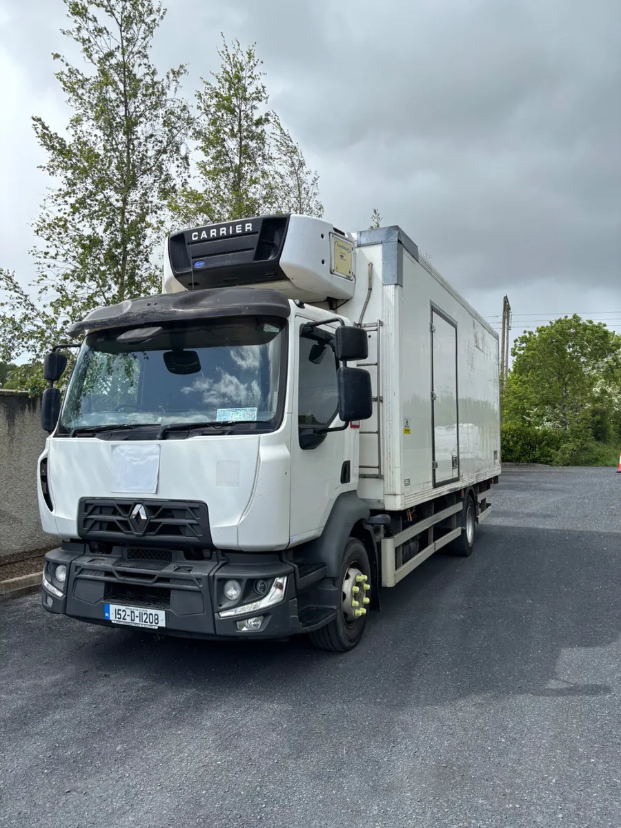 2015 Renault D - Image 2