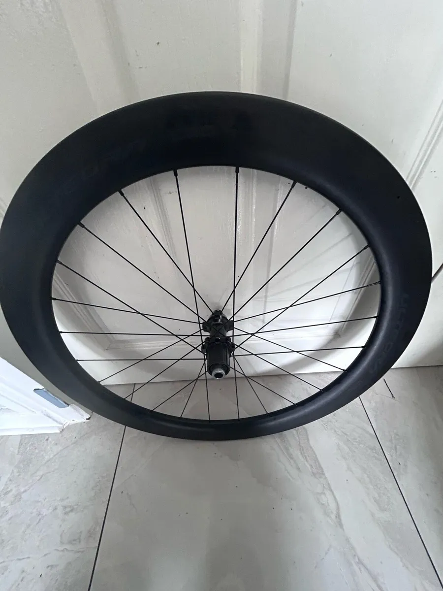 Shimano Ultegra C60 Carbon Wheel 11-12 speed comp - Image 2