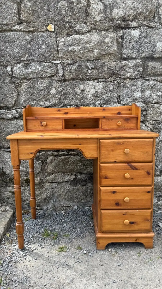 Dressing Table/Makeup Table with Mirror - Image 2