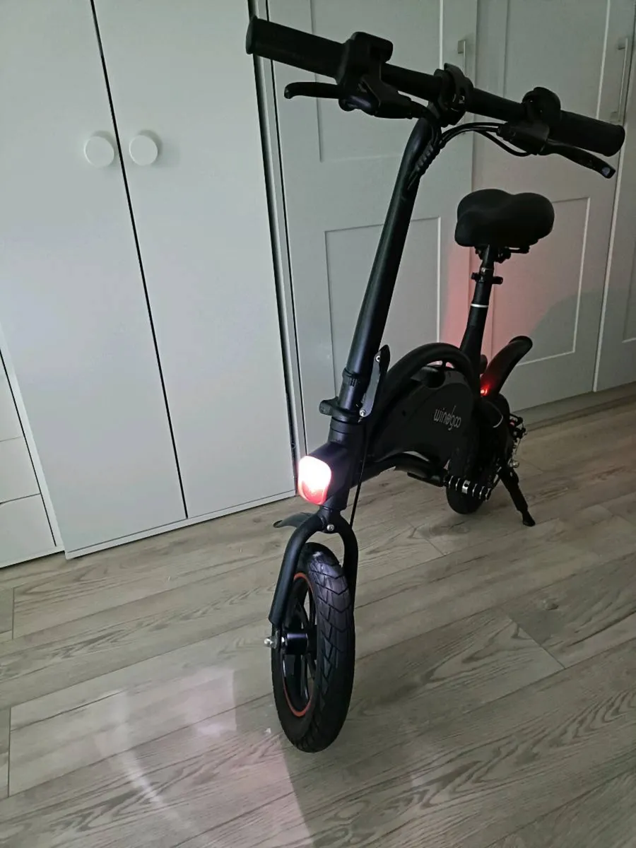 Electric bicycle windgoo perfect(new condition)+Ch - Image 3
