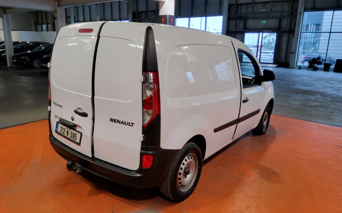 Renault Kangoo 2021 - Image 3