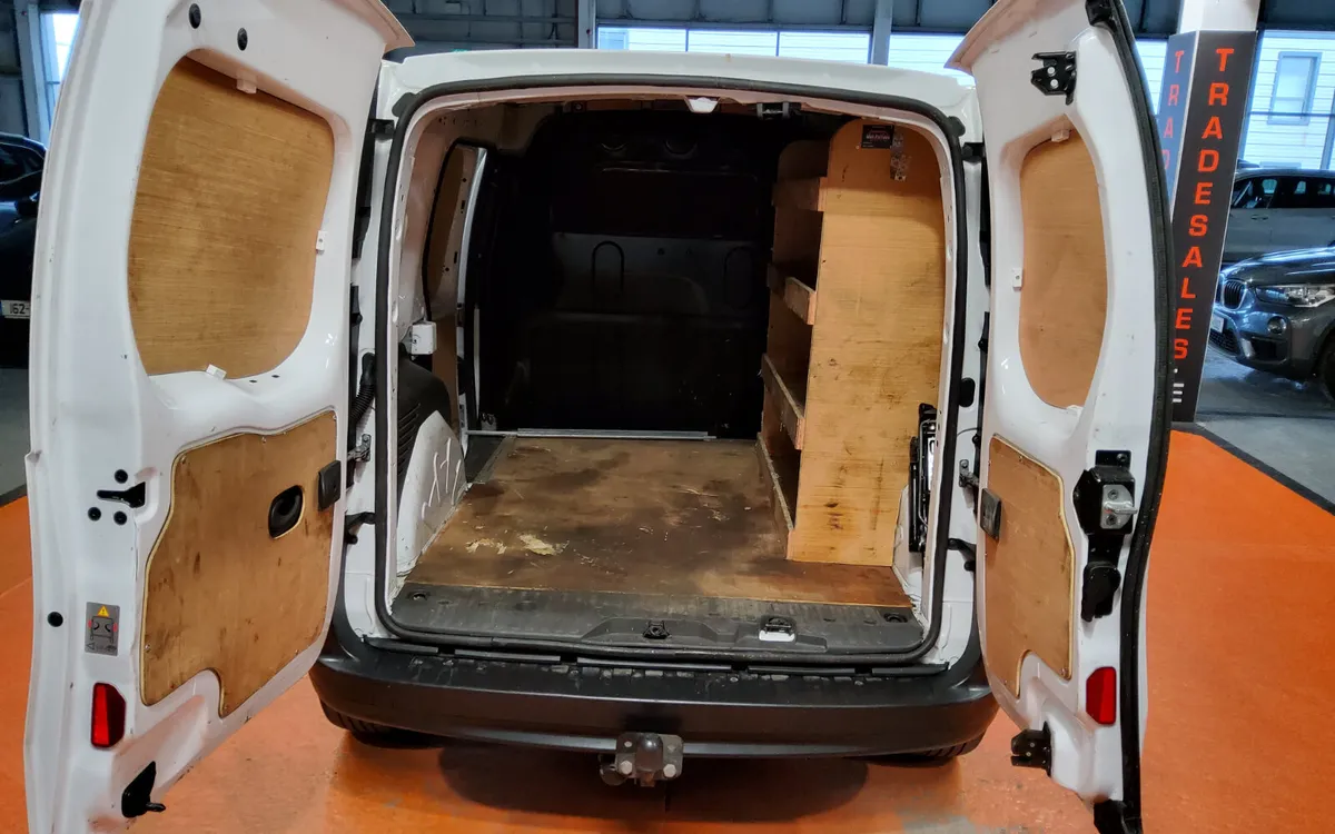 Renault Kangoo 2021 - Image 4