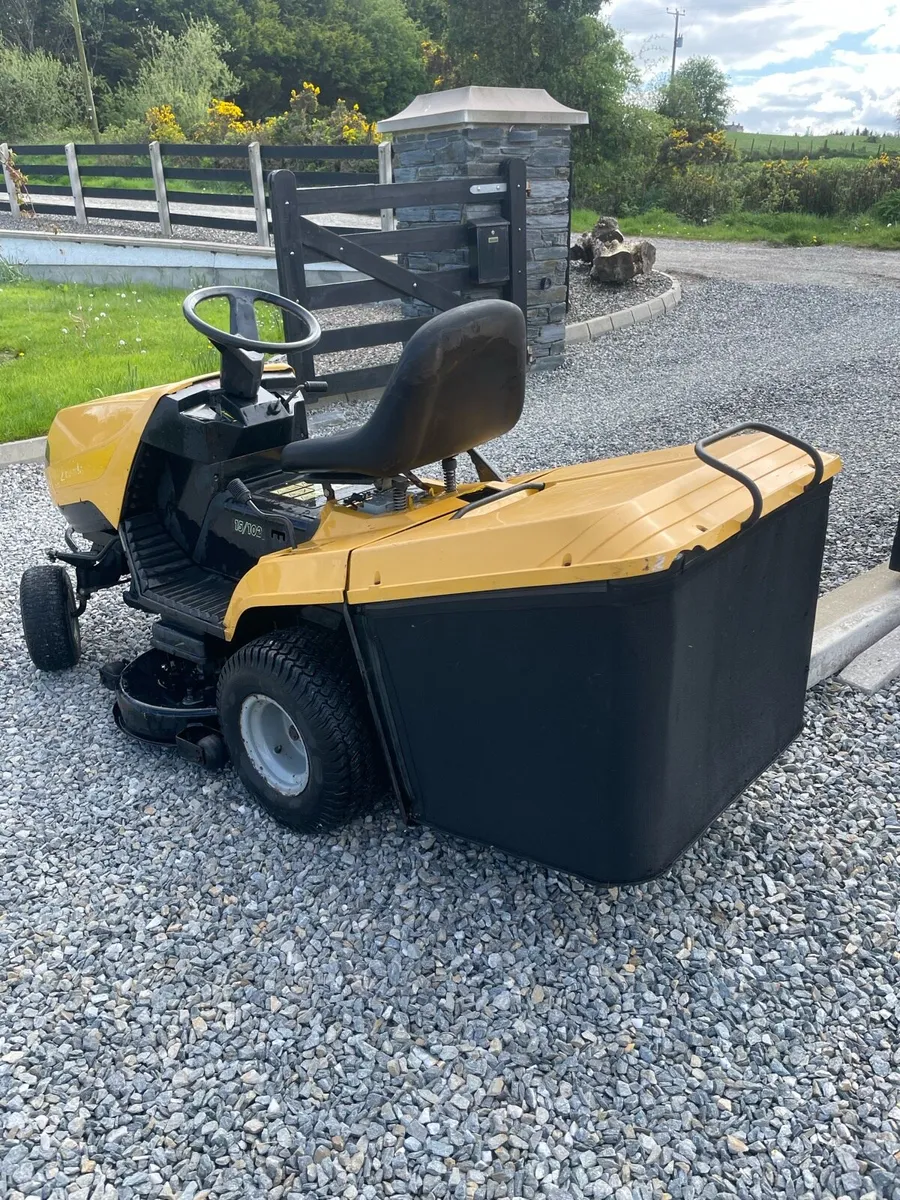 Ride on lawnmower - Image 3