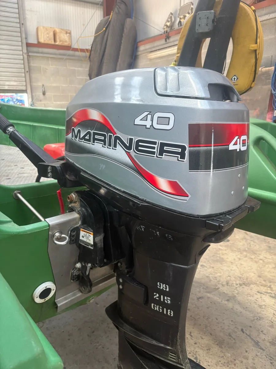 40hp mariner outboard engine - Image 1