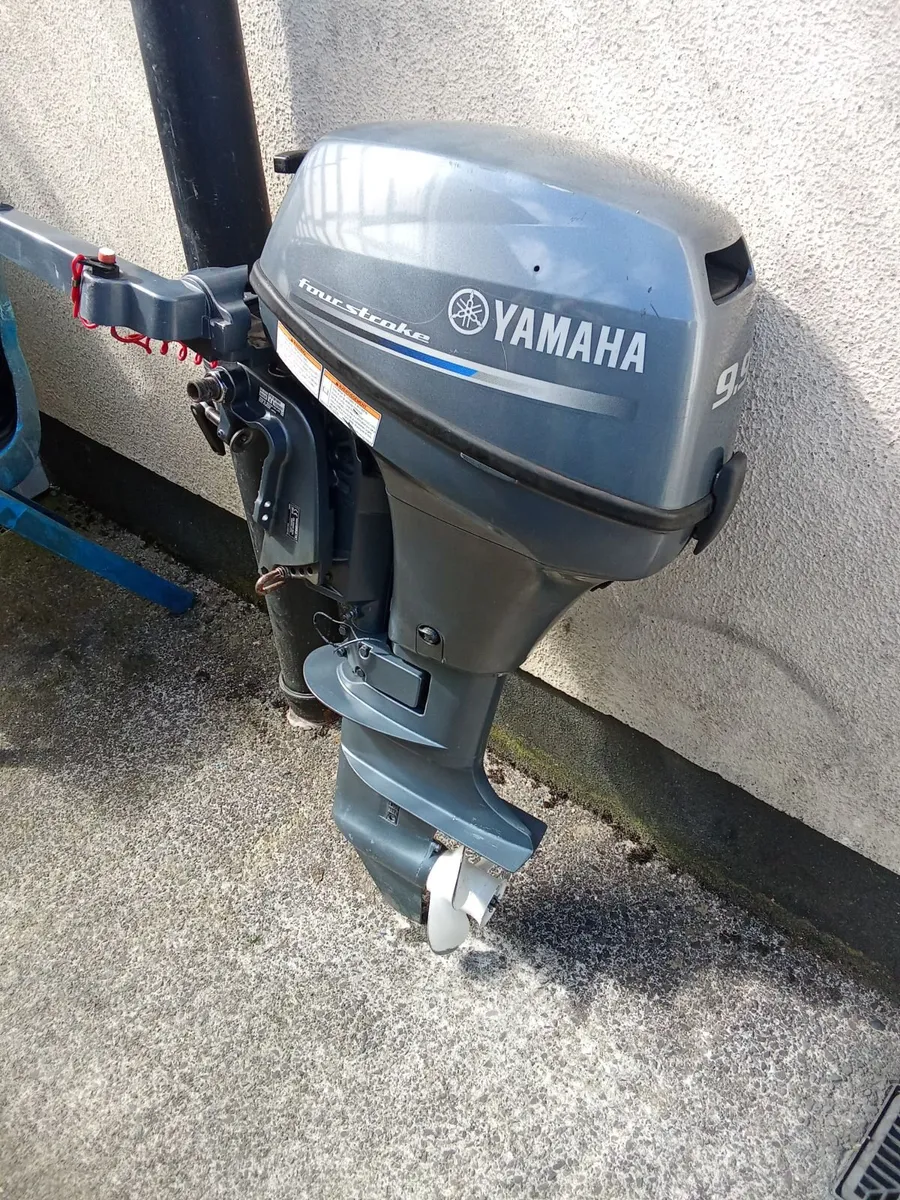 4-stroke outboard YAMAHA-9,9 hp - Image 2