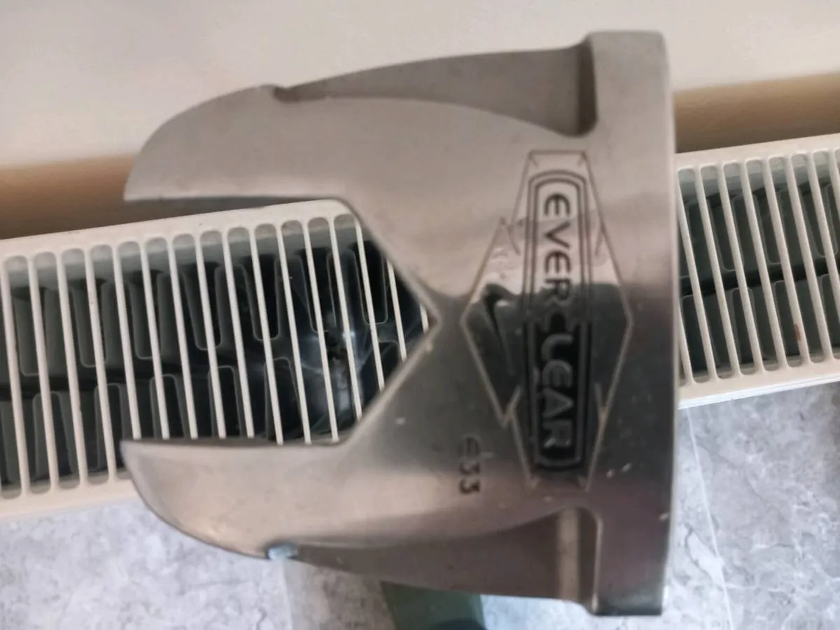 Nike golf putter.  Right handed club. - Image 1