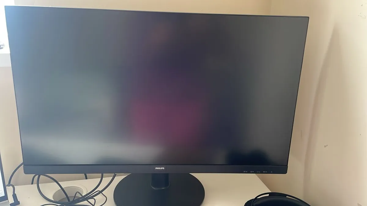 PHILIPS 27 Inch QHD Monitor in Excellent Condition - Image 2