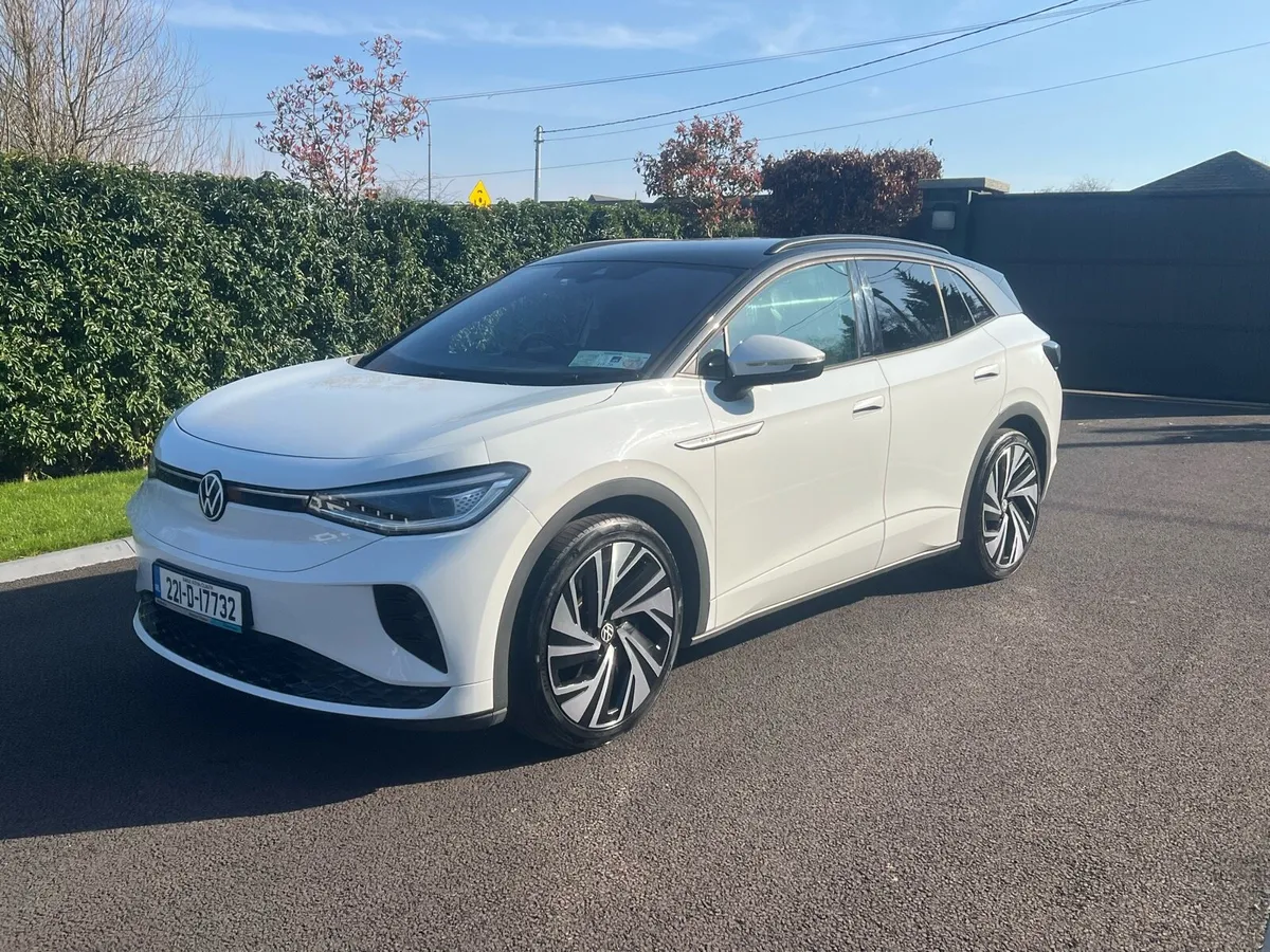 Volkswagen ID4 GTX - Image 2