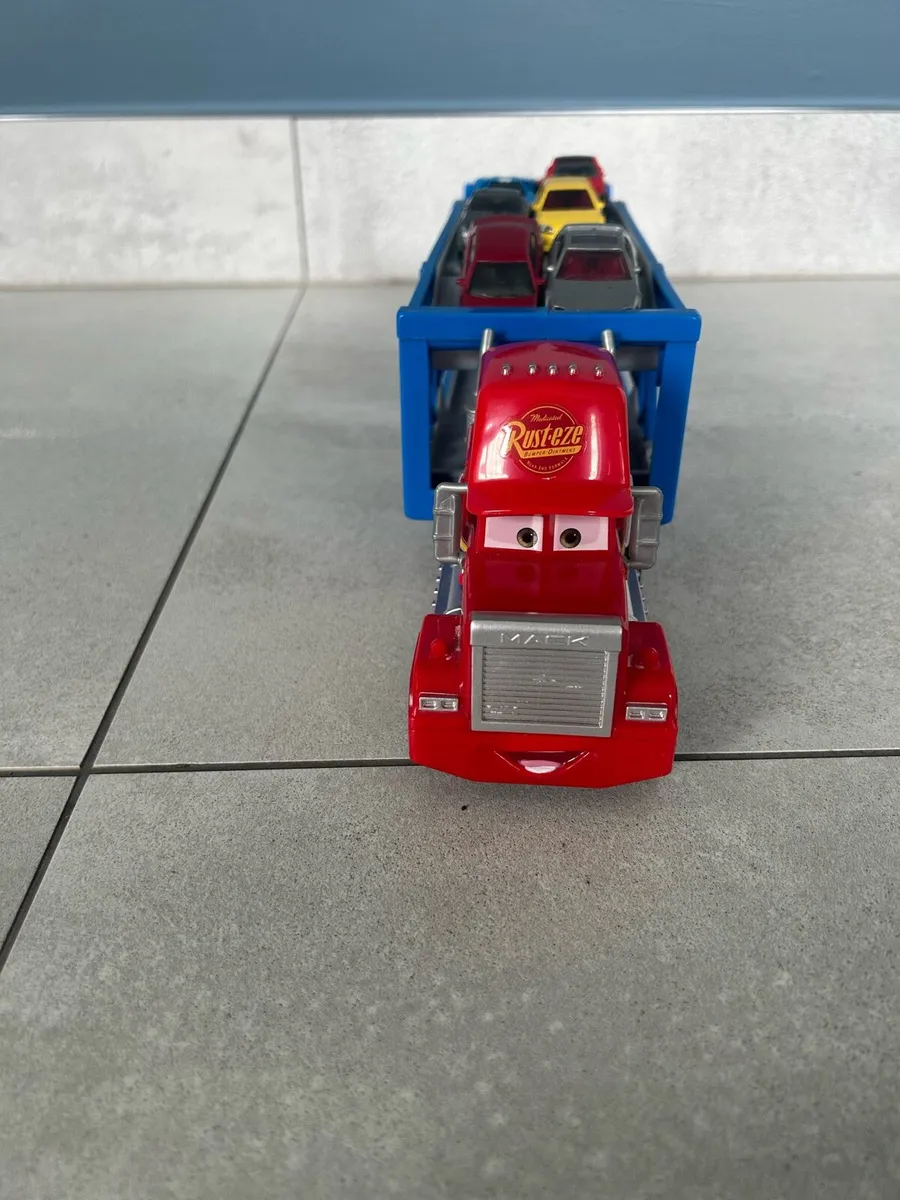 FREE to take away - Mack Transporter Truck - Image 2