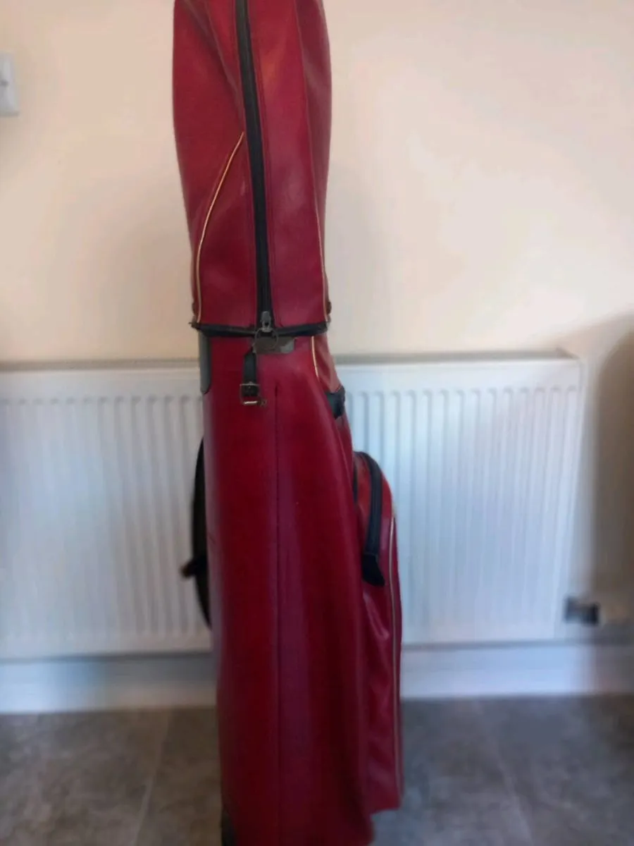 Dunlop vintage red leather golf bag. - Image 3