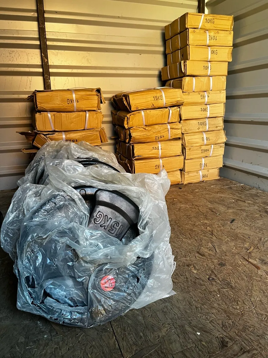 1725kg brand new tri grip rubber Olympic plates - Image 3