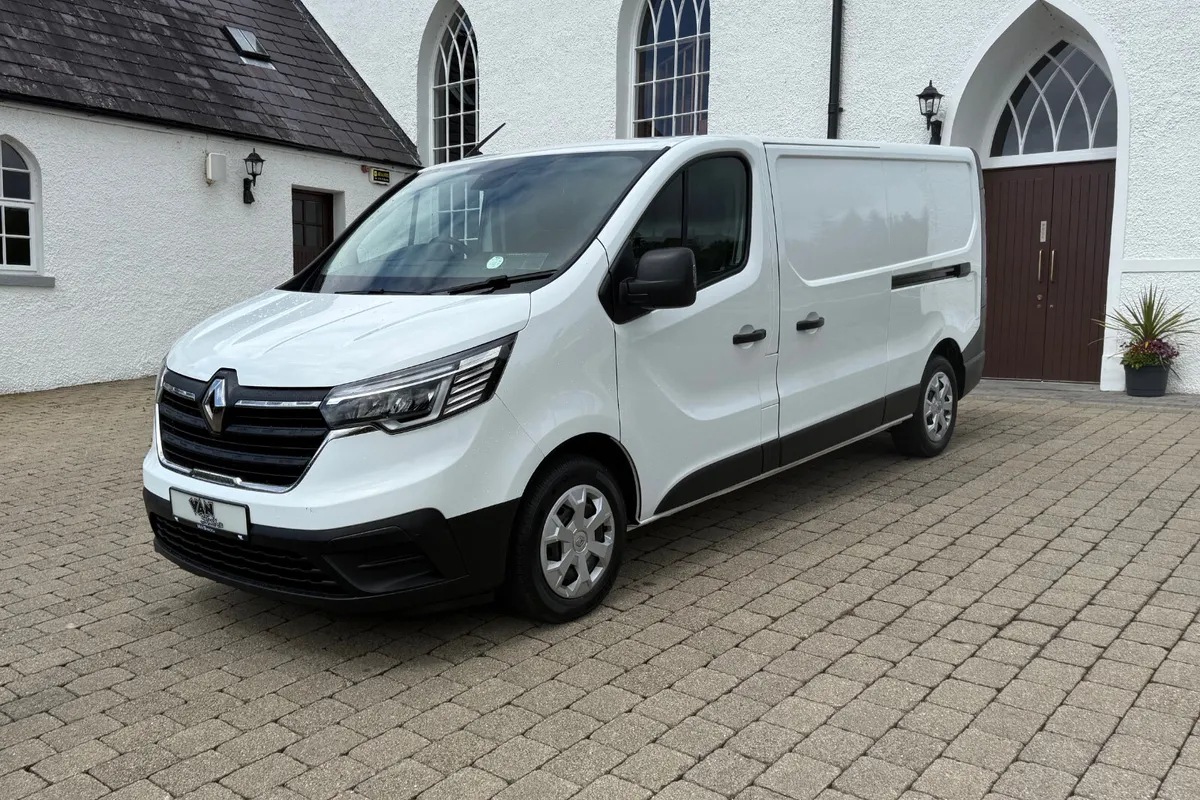 2023 Renault Trafic 130bhp Lwb L2H1 Business - Image 3