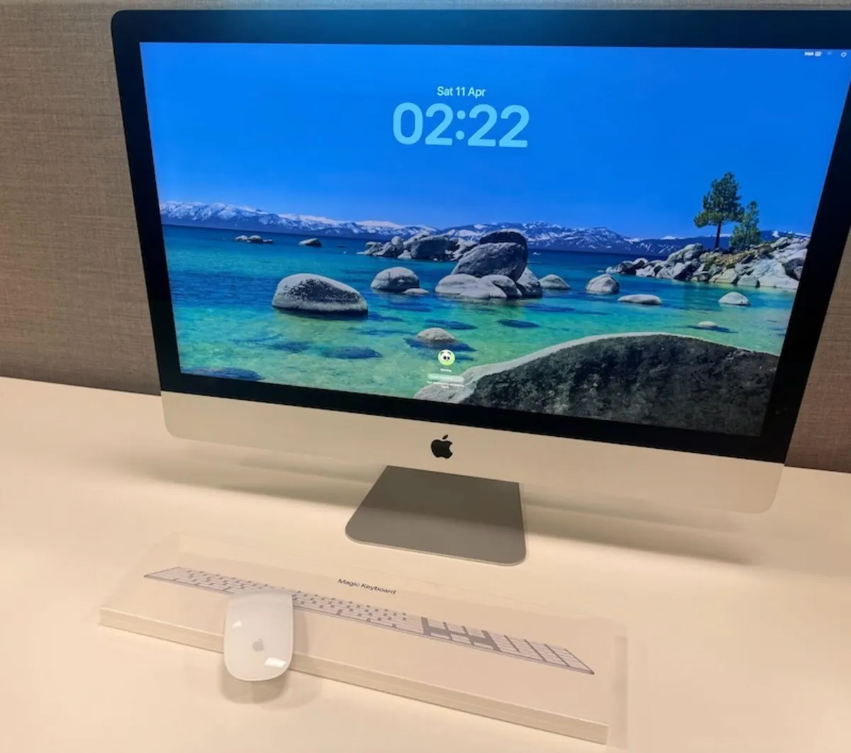 2020 Apple iMac 27' Excellent Condition | Cork