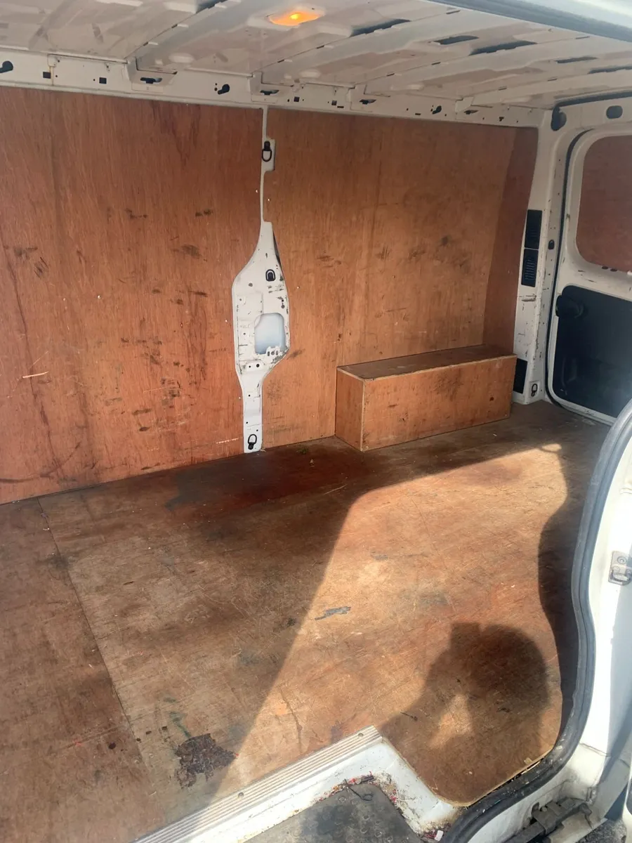 Renault Trafic 2017 - Image 3