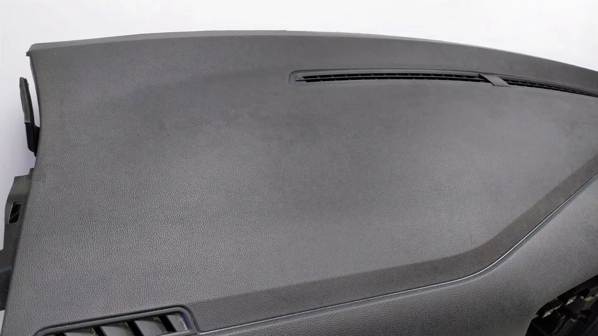 2018 Volkswagen Golf Air Bag Set - Image 3