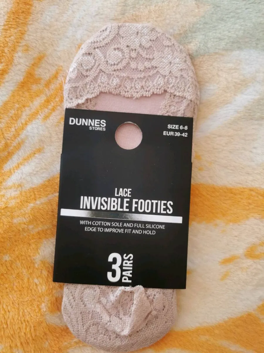 Footies - Image 1