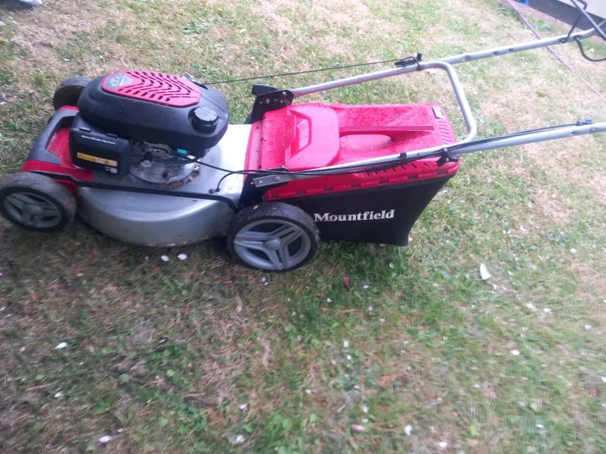 Honda lawnmower - Image 2