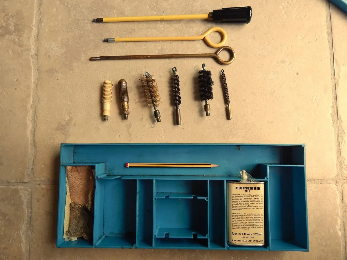 Selection of Weapon Cleaning Pieces & Belt - Image 3