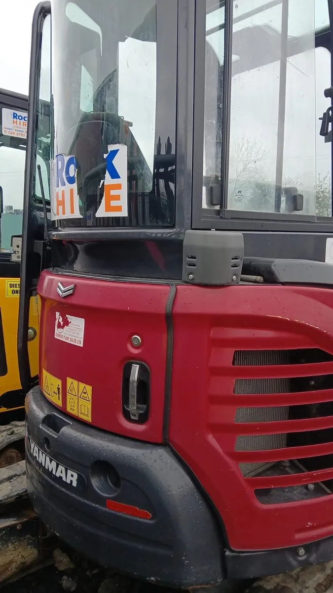 Yanmar VIO27-6 Mini Digger 2022 - Image 4