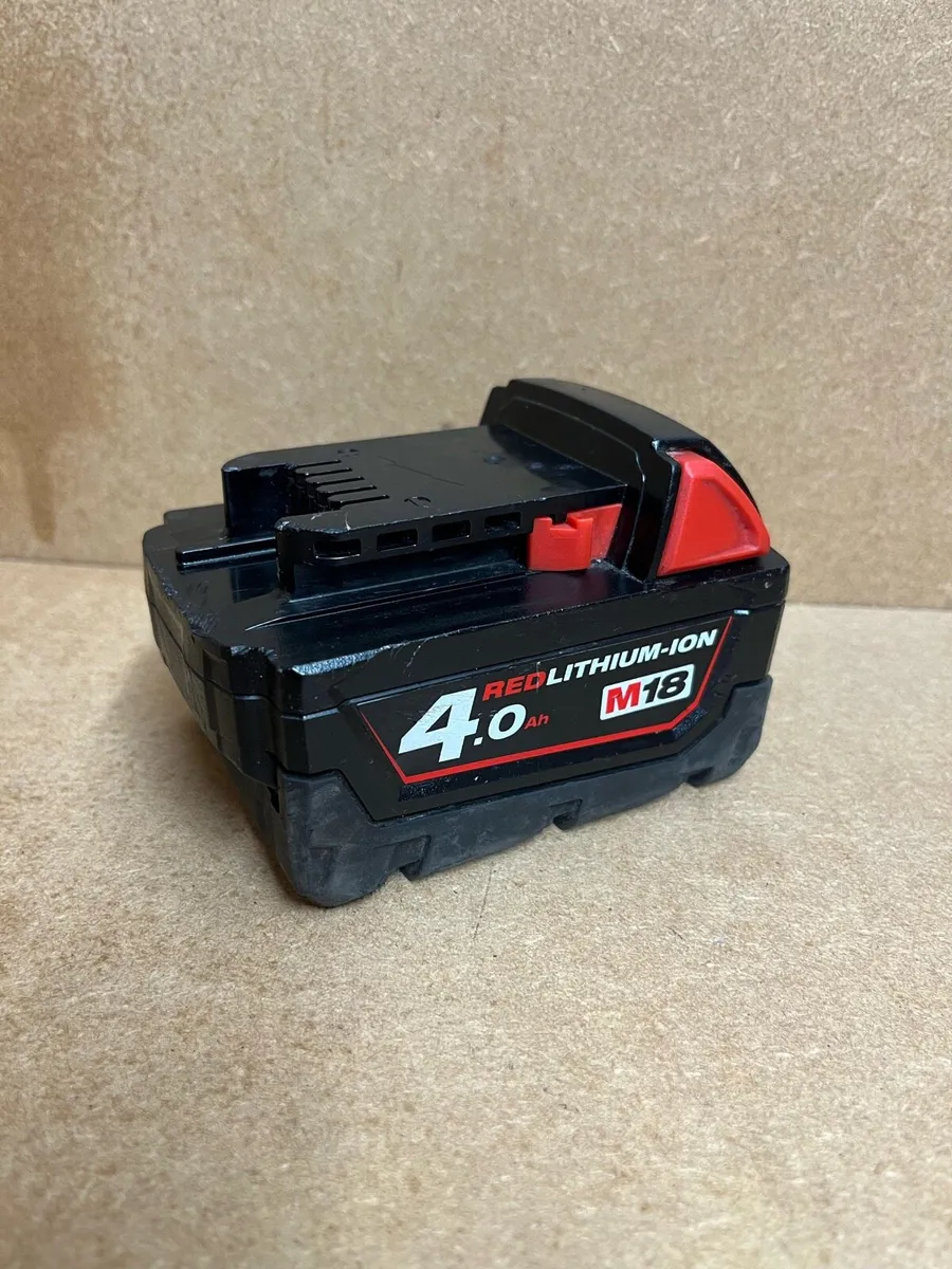 M18 4ah Milwaukee Battery - Image 3