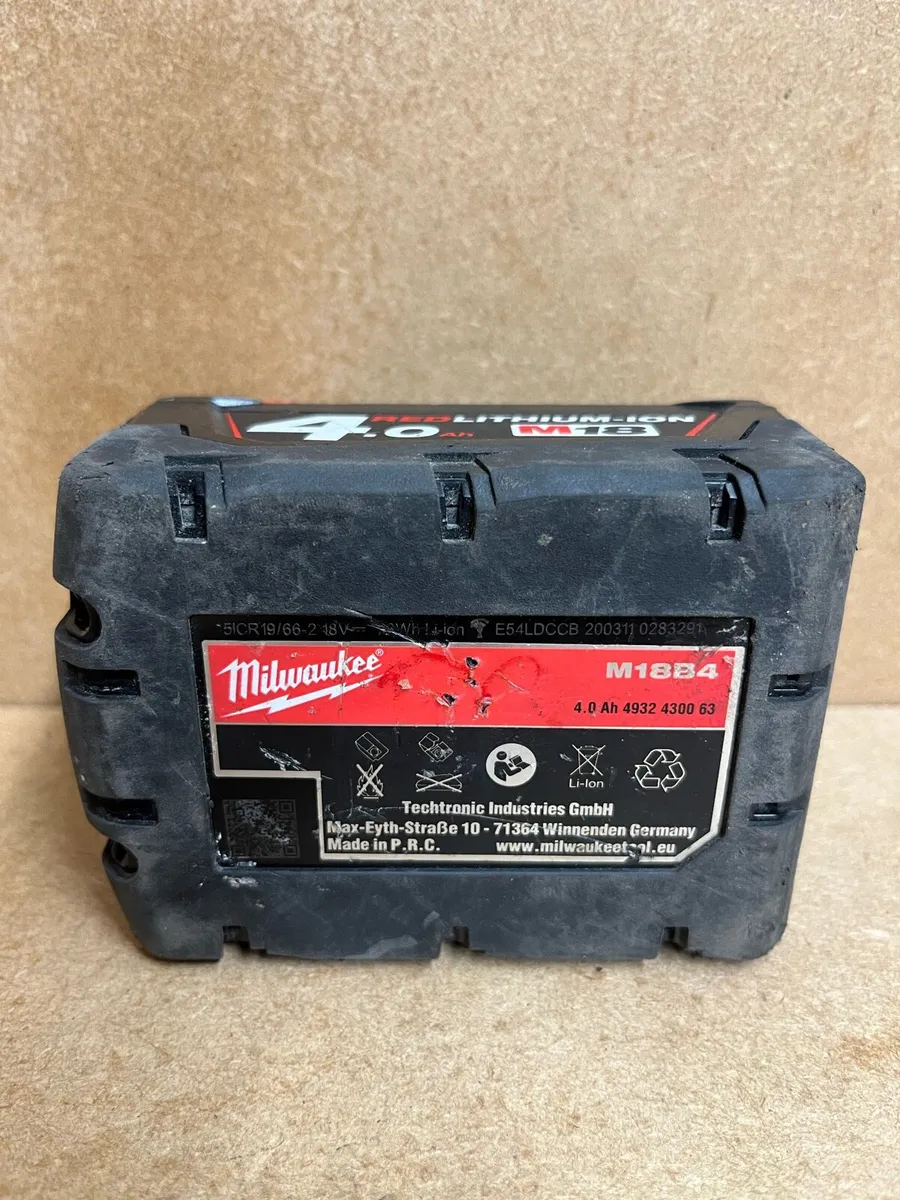 M18 4ah Milwaukee Battery - Image 4