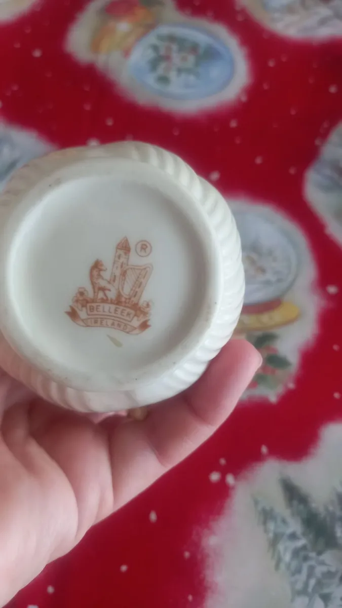 Belleek pottery creamer jug - Image 3