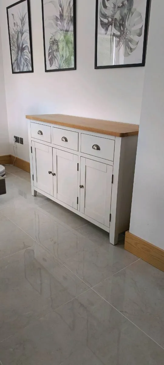 Sideboard - Image 2