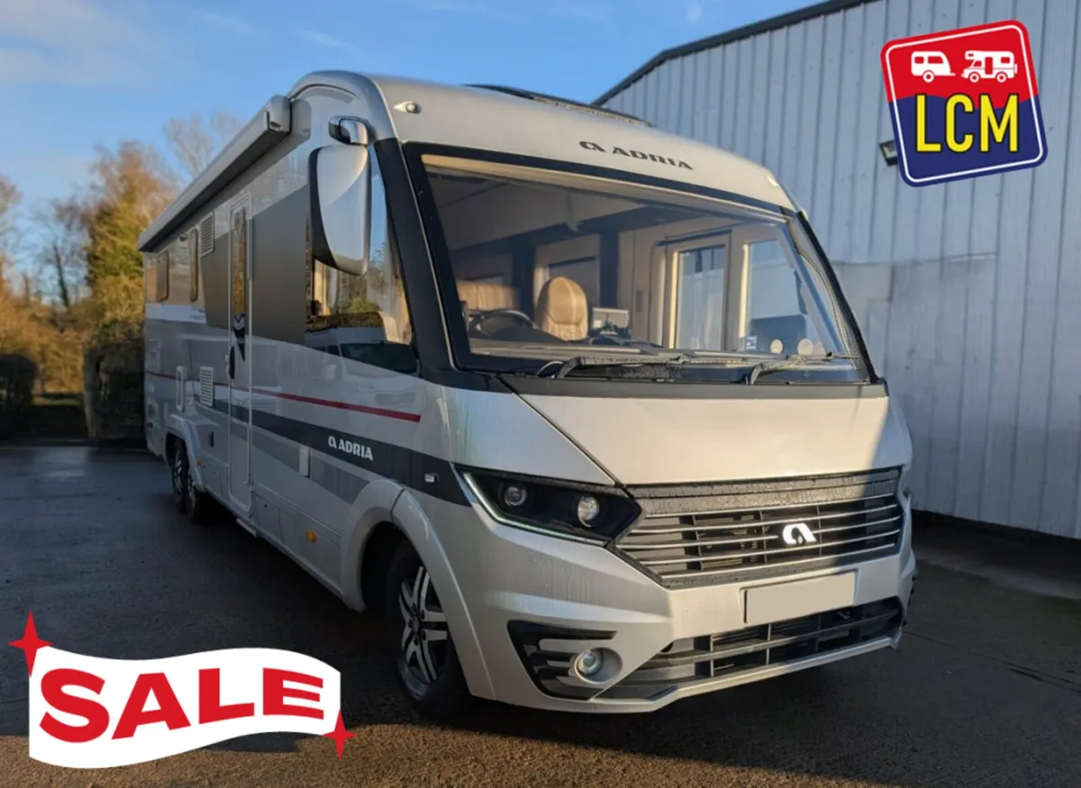2017 ADRIA SUPERSONIC SUPREME 810 SC - Image 1