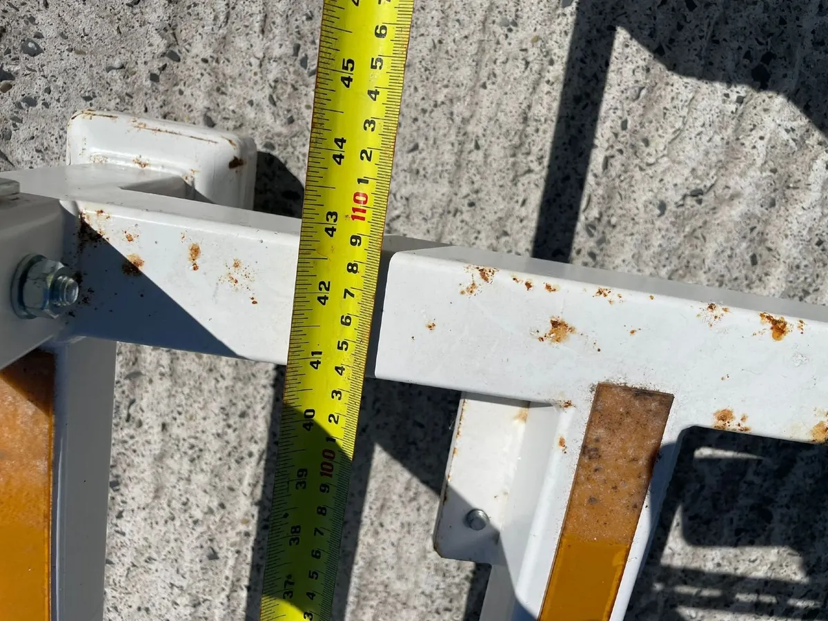 HEAVY DUTY MOBILE STILAGE - Image 4