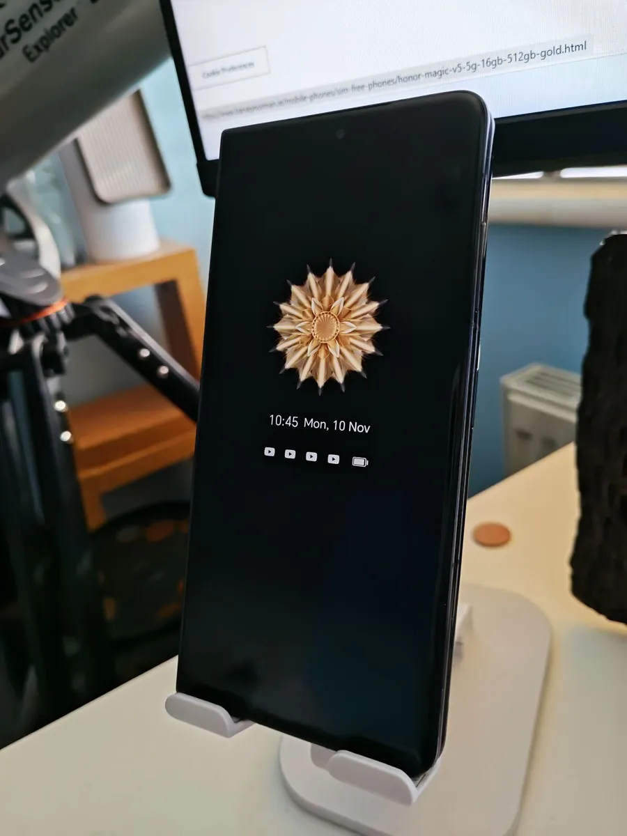 Honor Magic V2 512GB 16GB RAM - Image 2
