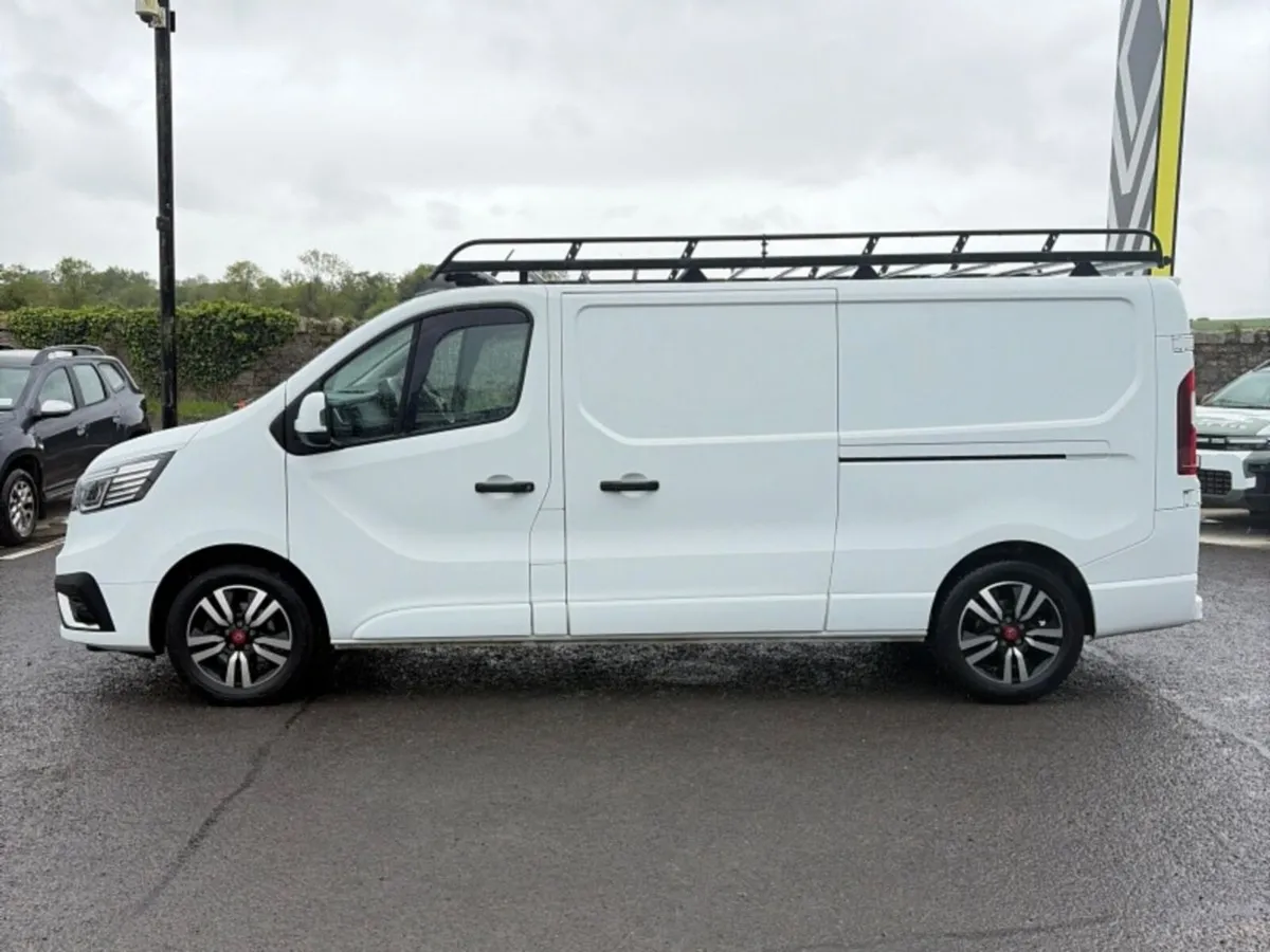 Renault Trafic 241WX100 - Image 4