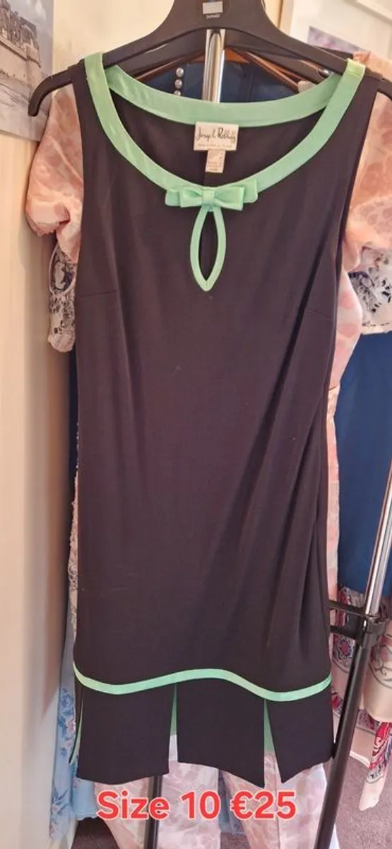 Dresses & jumpsuits - Image 3
