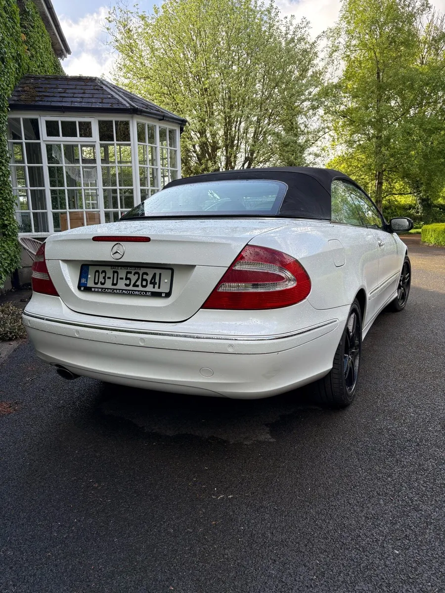 2003 Mercedes CLK320 v6 - Image 3