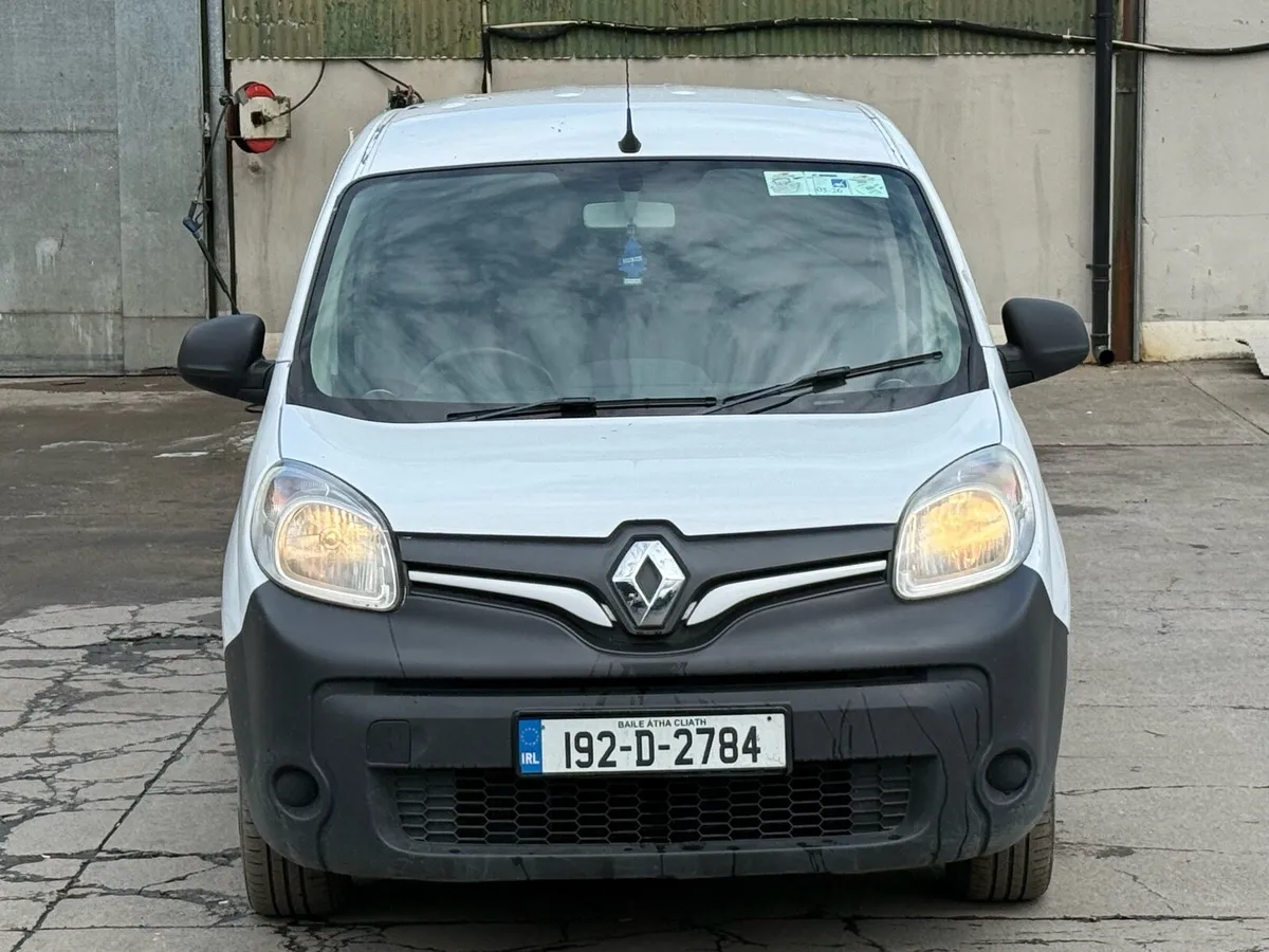 RENAULT KANGOO LOW KMS & NEW CVRT - Image 4