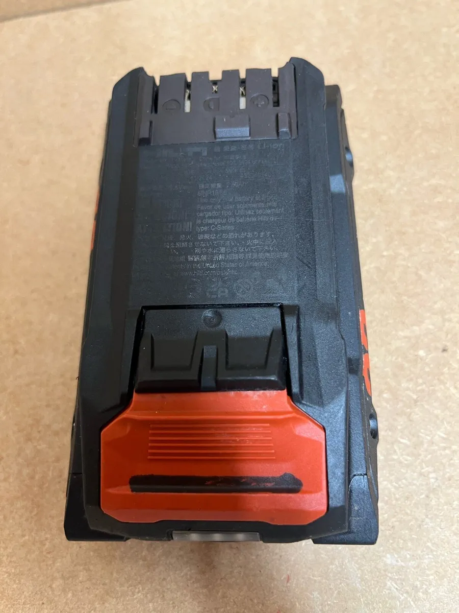 Hilti battery charger 22v - Image 4