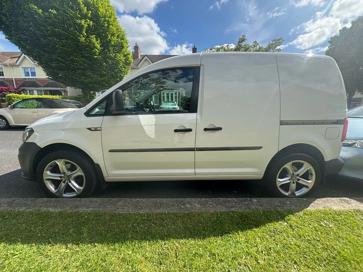 Volkswagen Caddy - Image 2