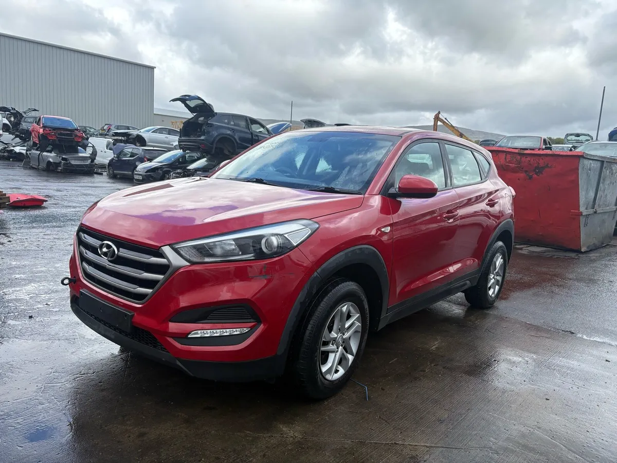 FOR BREAKING 2017 HYUNDAI TUCSON 1.7 Diesel Manual - Image 3