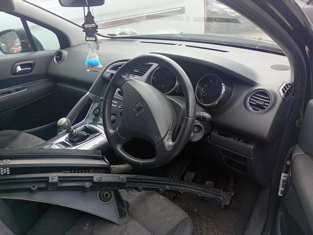 Peugeot 3008 for parts - Image 3