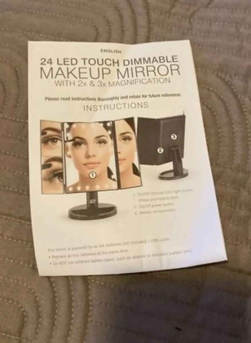 24 LED Make-Up Mirror - Image 4