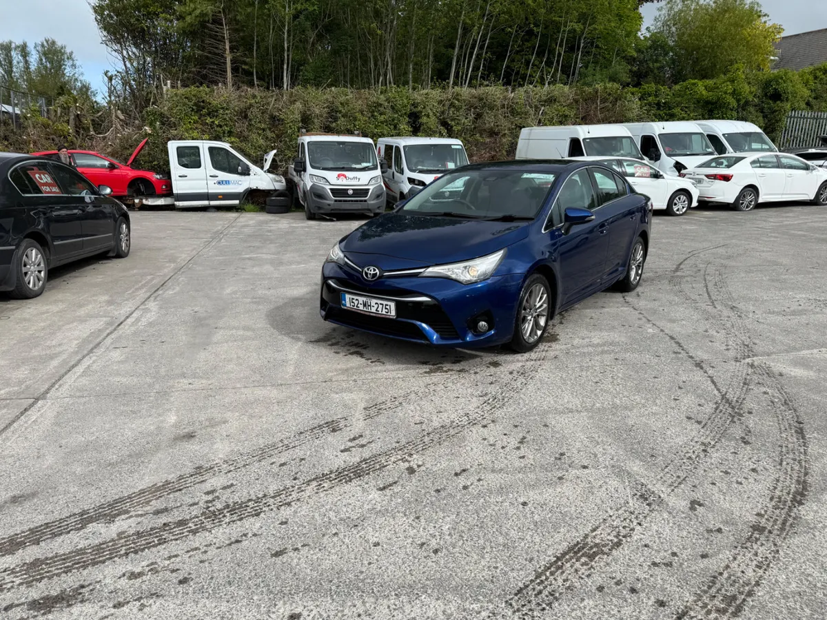 2015 Toyota Avensis 2.0 D4D - Image 2