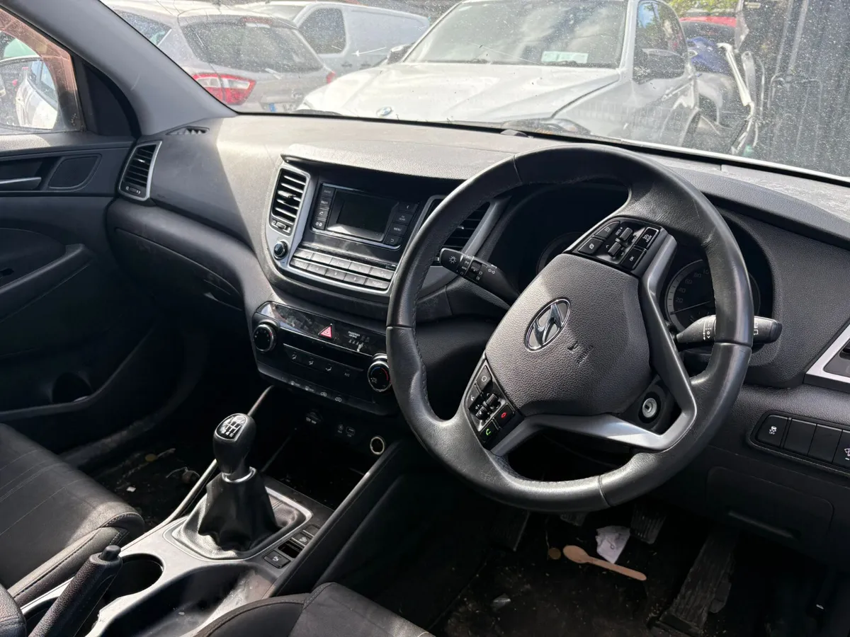 2017 Hyundai Tucson 1.7 Diesel - Image 3