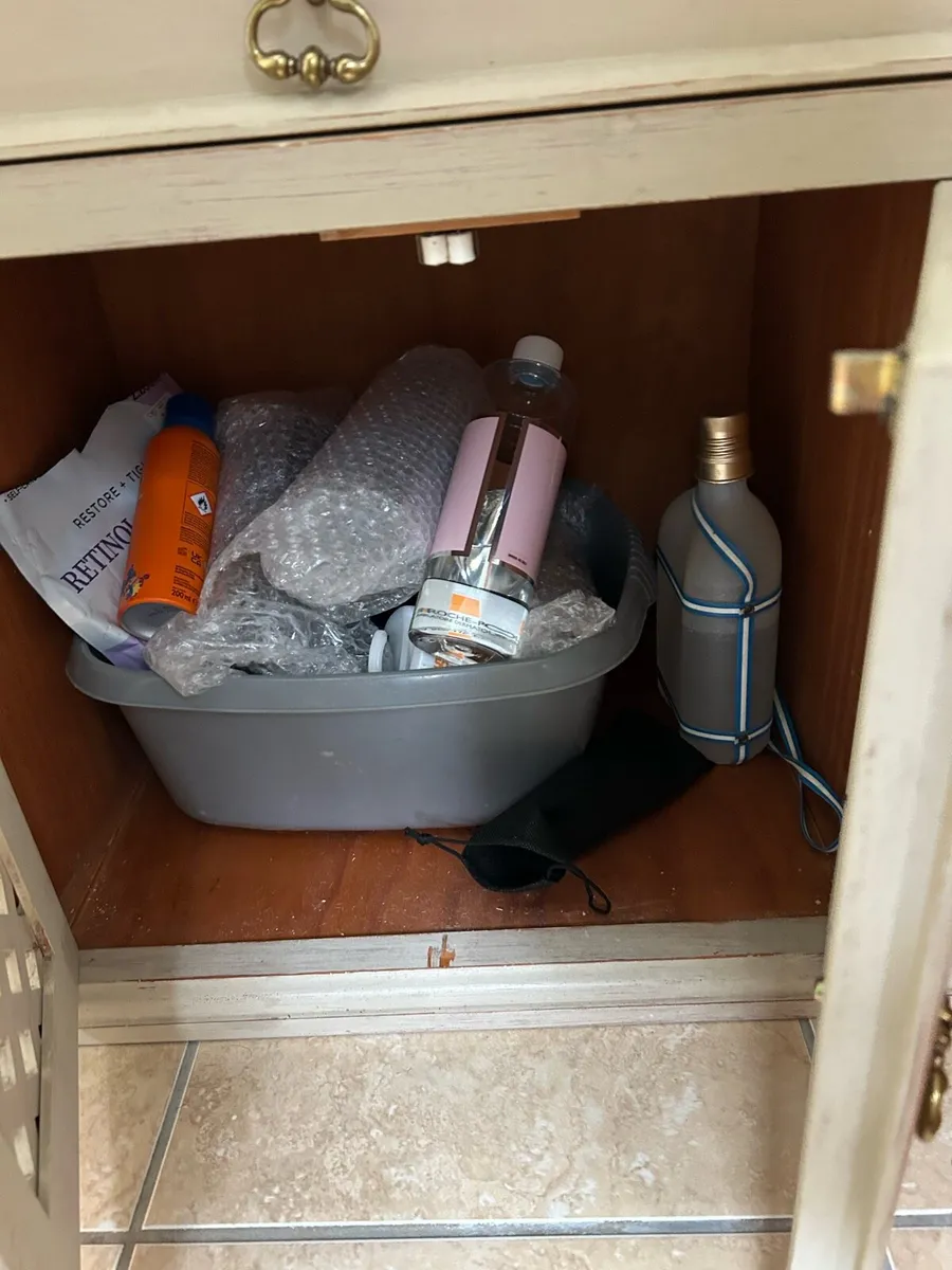 Locker - Image 3