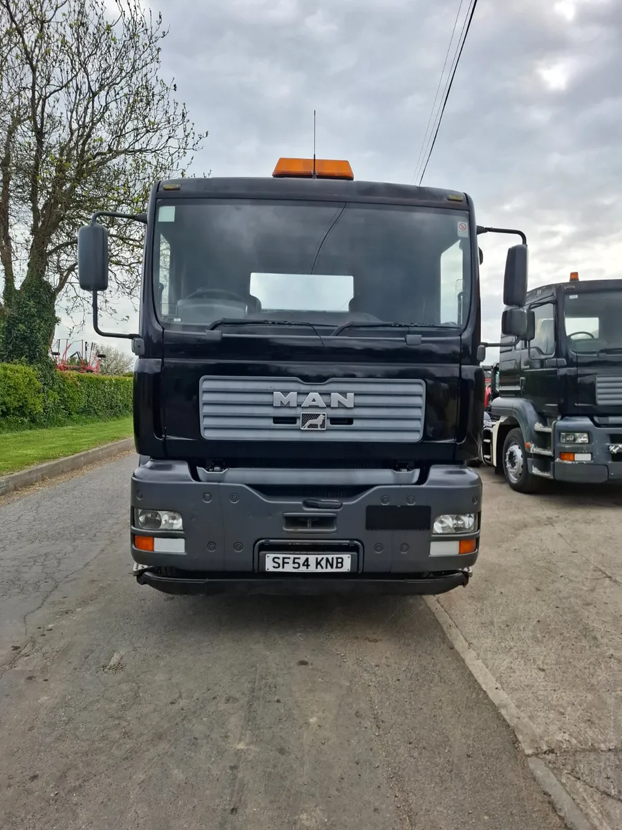 MAN 6X2 TRACTOR UNIT - Image 2